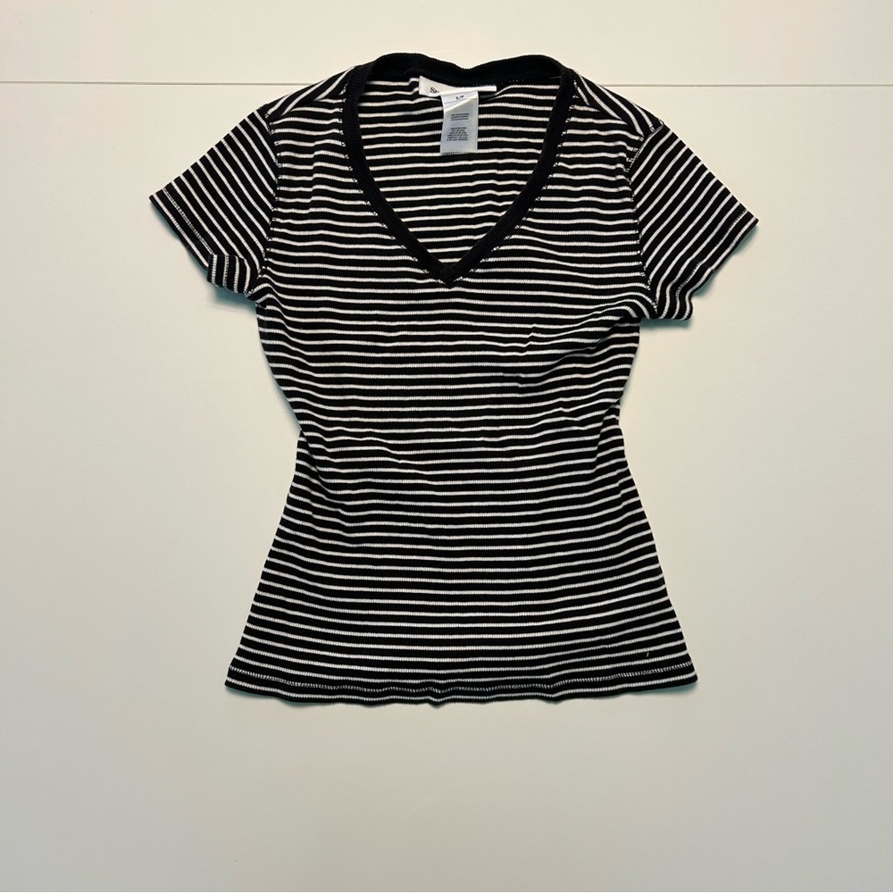 Style & Co. Black and White Fitted Ribbed T-Shirt